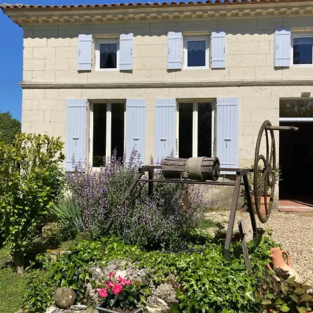 民宿 Les Ganivelles Saint-Dizant-du-Gua